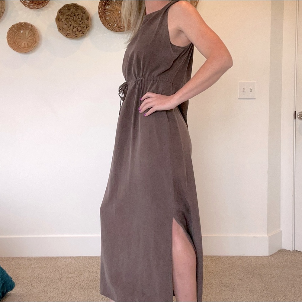 Vintage •L• Brushed Silk Cinched Waist Maxi Dress